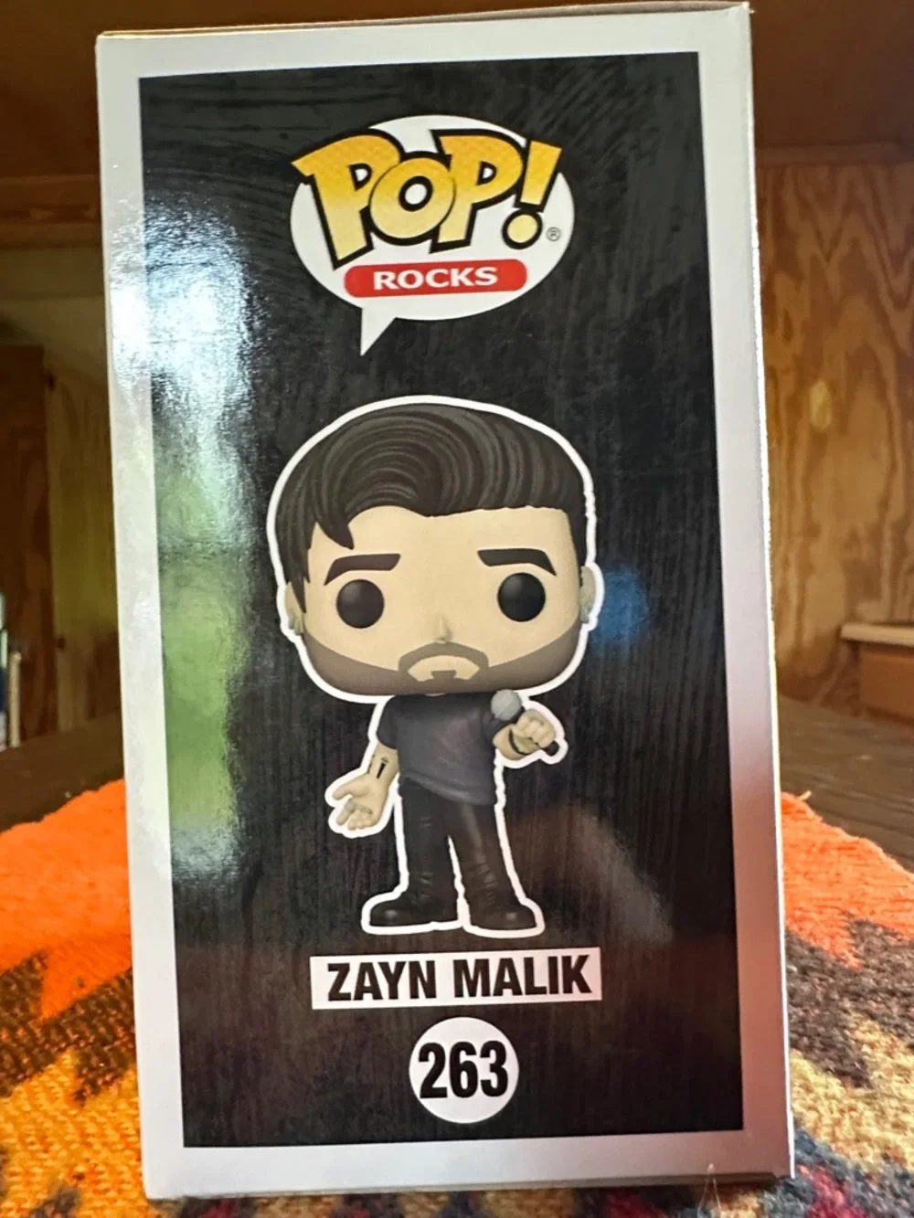 Funko Zayn Malik Vinyl Figure - Black Outfit with Brown Hair - Picture 3 of 4